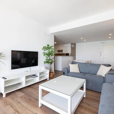 Apartment Ensuite Mediterranean Sea Front Ii