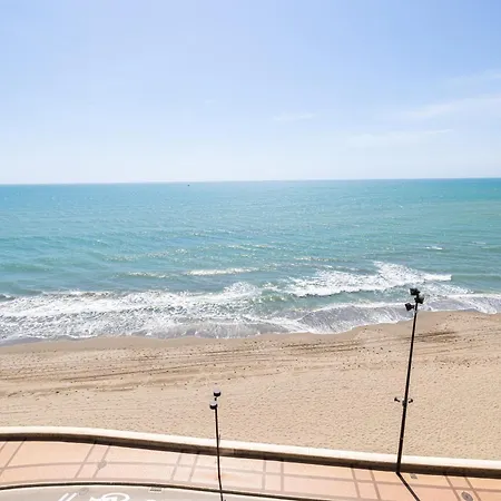 Apartamento Ensuite Mediterranean Sea Front Ii Fuengirola