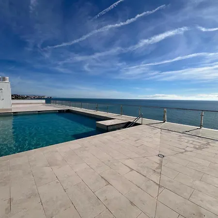 Apartamento Ensuite Mediterranean Sea Front Ii